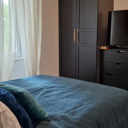 Apartman La Casa Allegra With Private Parking Space