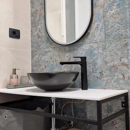 Appartement La Casa Allegra With Private Parking Space *