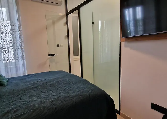 La Casa Allegra With Private Parking Space شقة أوباتيا