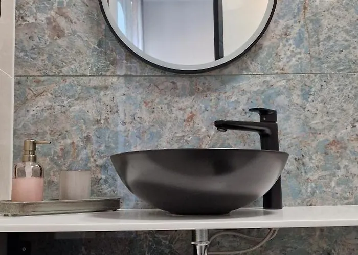 Apartman La Casa Allegra With Private Parking Space