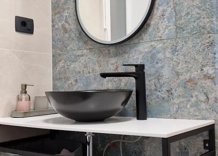 Apartman La Casa Allegra With Private Parking Space *