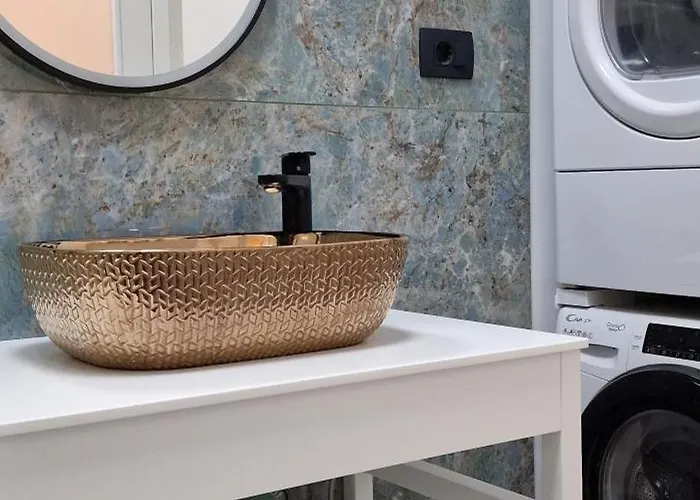 La Casa Allegra With Private Parking Space Apartman