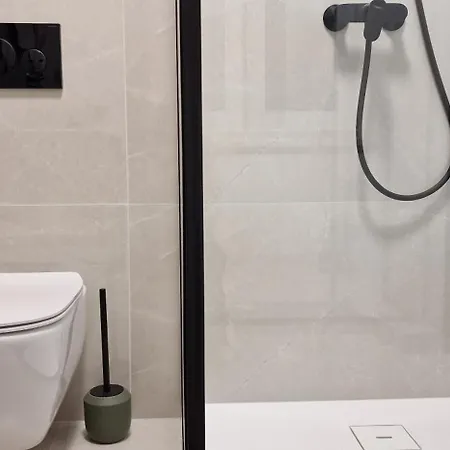 Appartamento La Casa Allegra With Private Parking Space