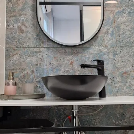 アパート La Casa Allegra With Private Parking Space