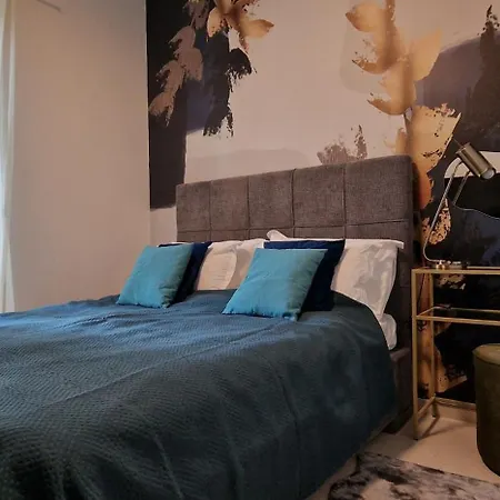 La Casa Allegra With Private Parking Space Abbazia