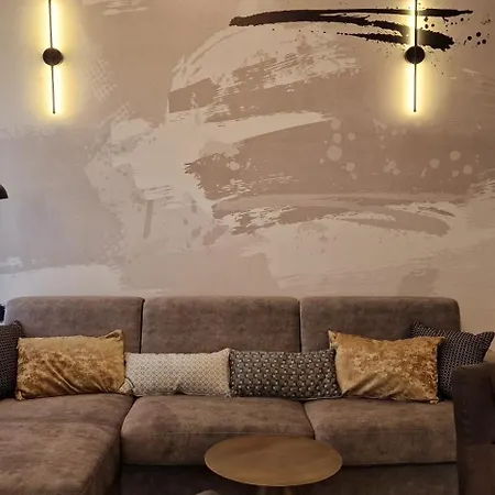 La Casa Allegra With Private Parking Space アパート *