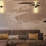 La Casa Allegra With Private Parking Space شقة *